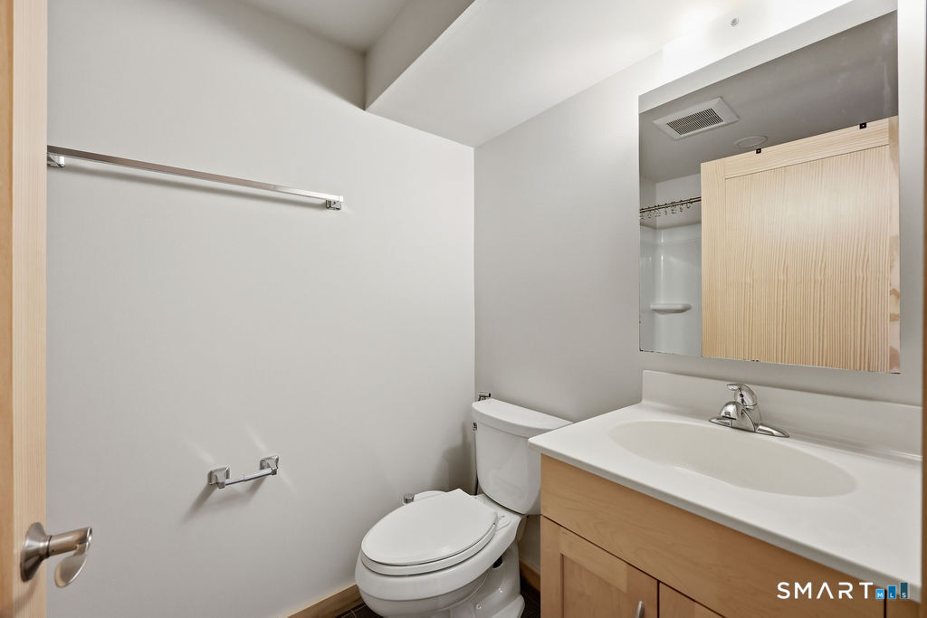 70 Conestoga Way Glastonbury CT 06033