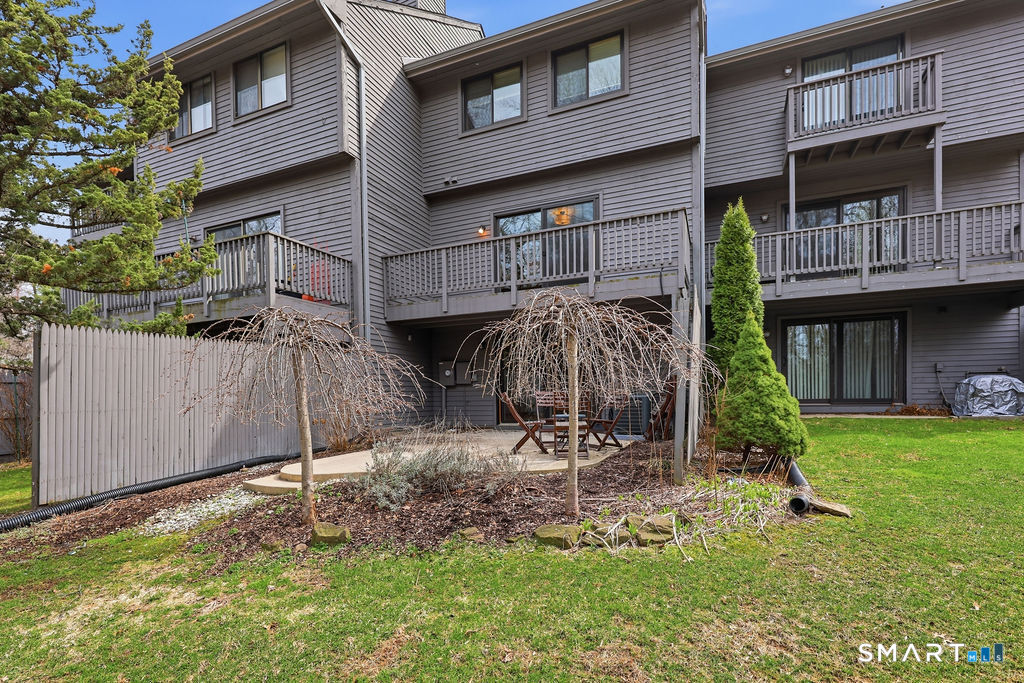 70 Conestoga Way Glastonbury CT 06033