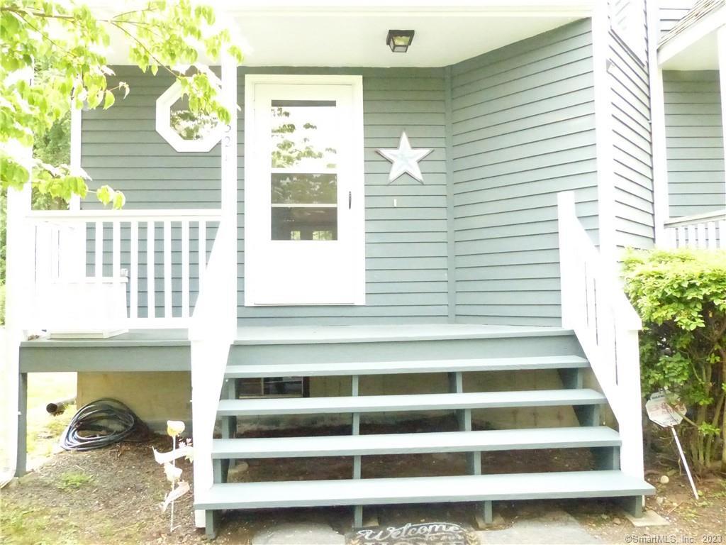 167 Old Foxon Road New Haven CT 06513