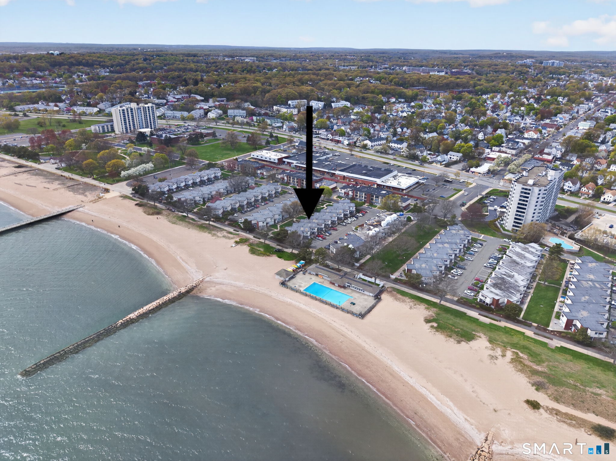 35 West Walk West Haven CT 06516
