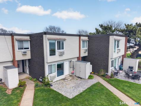 35 West Walk West Haven CT 06516