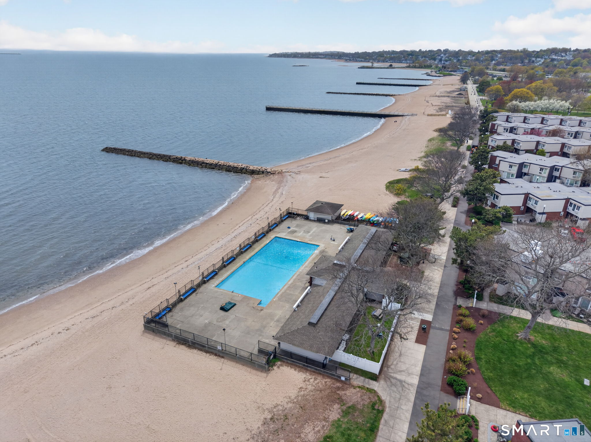 35 West Walk West Haven CT 06516