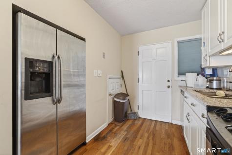 35 West Walk West Haven CT 06516