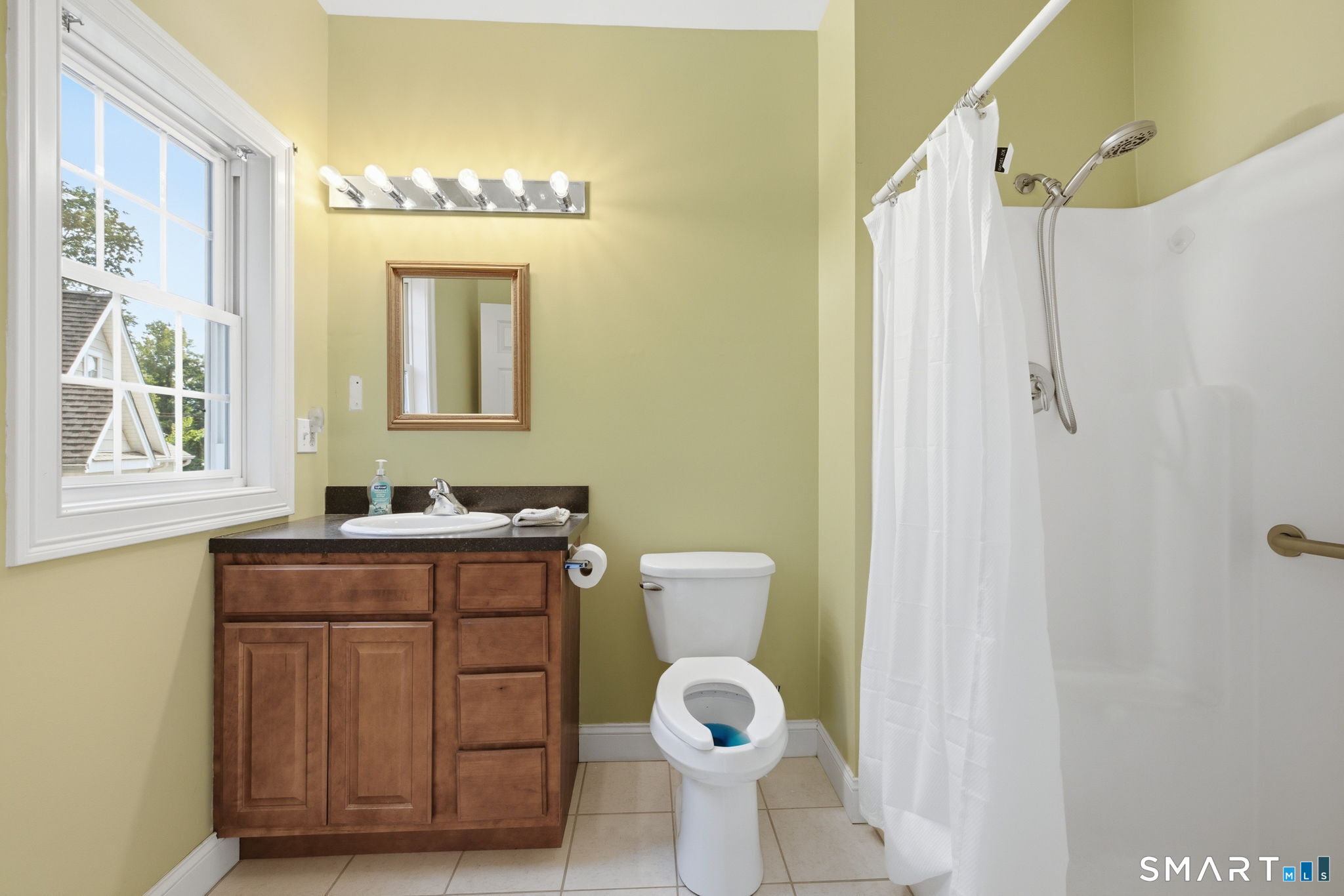 2 Whitman Lane Vernon CT 06066