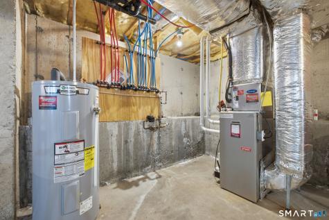 2 Whitman Lane Vernon CT 06066