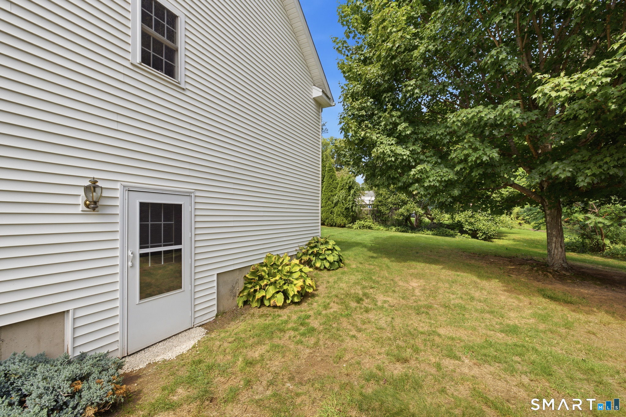 2 Whitman Lane Vernon CT 06066