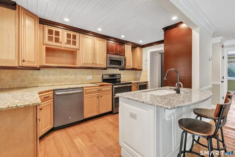 78 Heritage Village Southbury CT 06488