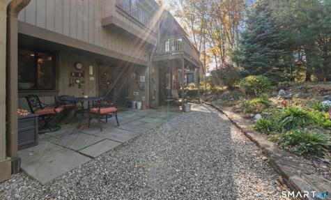 78 Heritage Village Southbury CT 06488