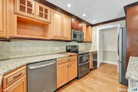 78 Heritage Village Southbury CT 06488