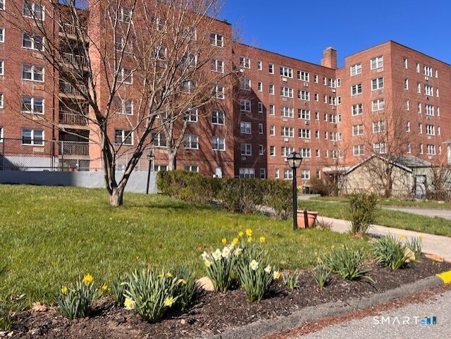 54 W. North Street Stamford CT 06902