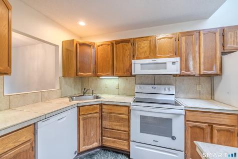 103 Courtyard Lane Mansfield CT 06268