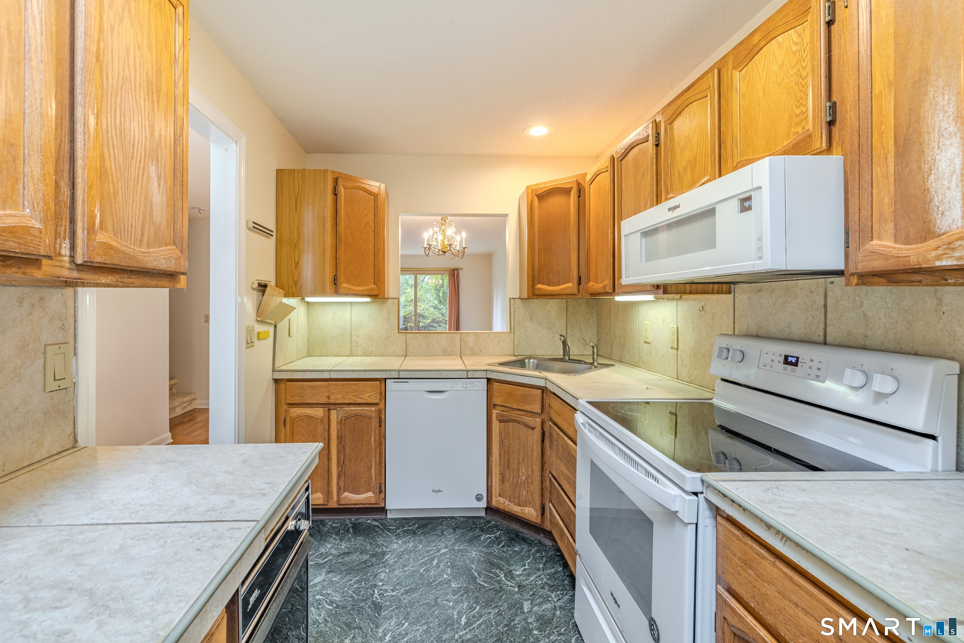 103 Courtyard Lane Mansfield CT 06268
