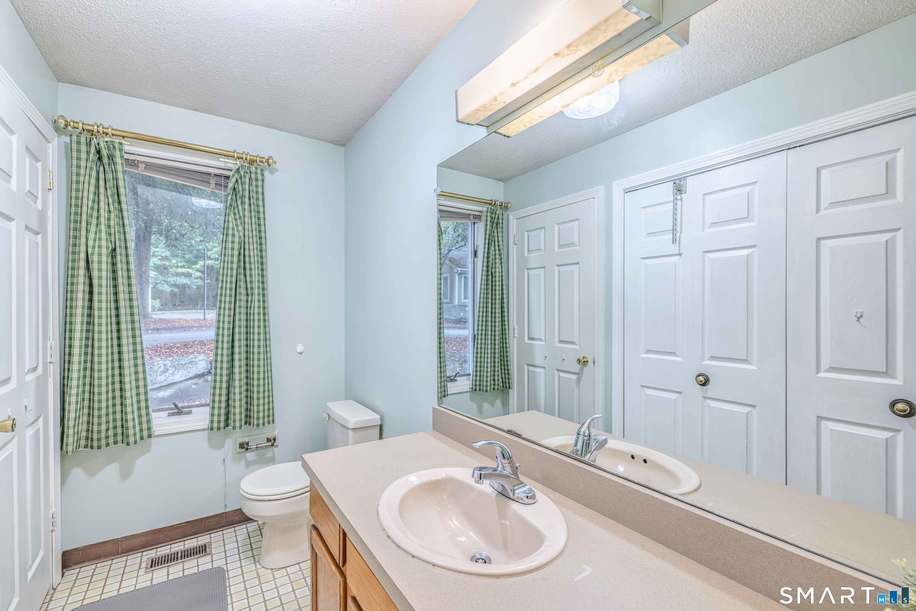 103 Courtyard Lane Mansfield CT 06268