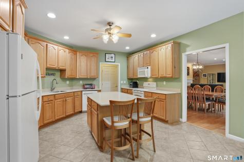 79 Suzie Drive Newtown CT 06470