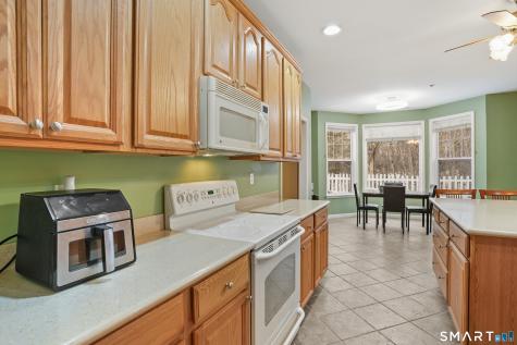 79 Suzie Drive Newtown CT 06470