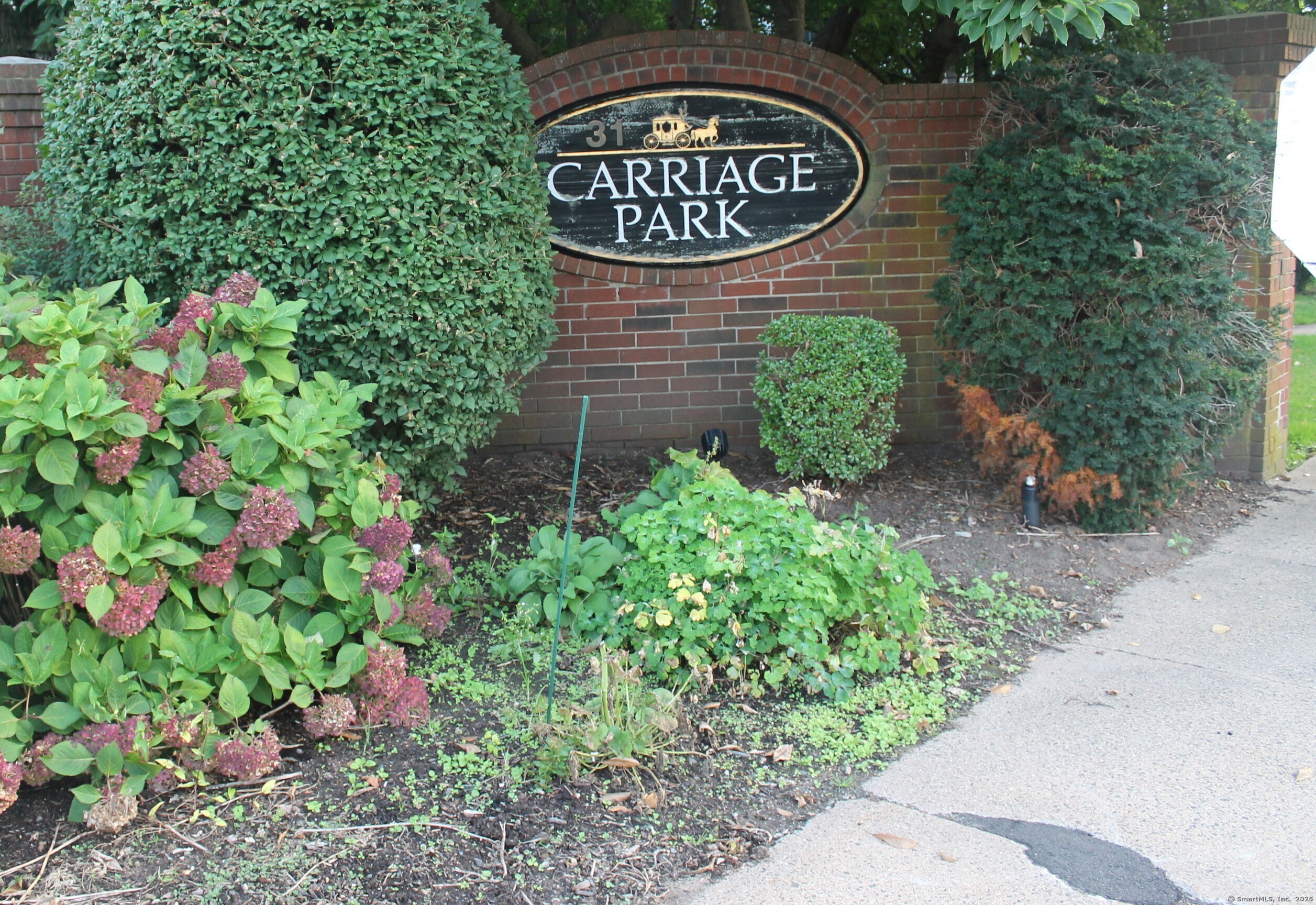 31 High Street East Hartford CT 06118