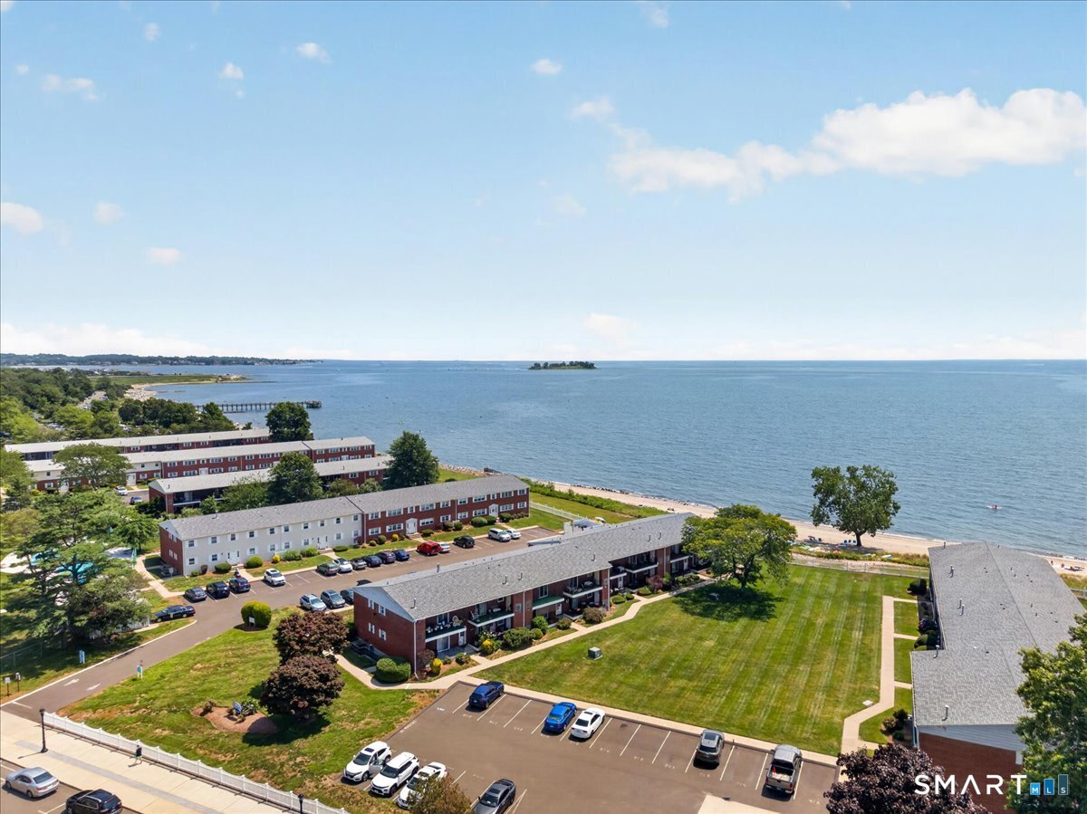 49 East Broadway Milford CT 06460