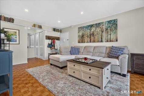 49 East Broadway Milford CT 06460