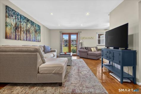 49 East Broadway Milford CT 06460