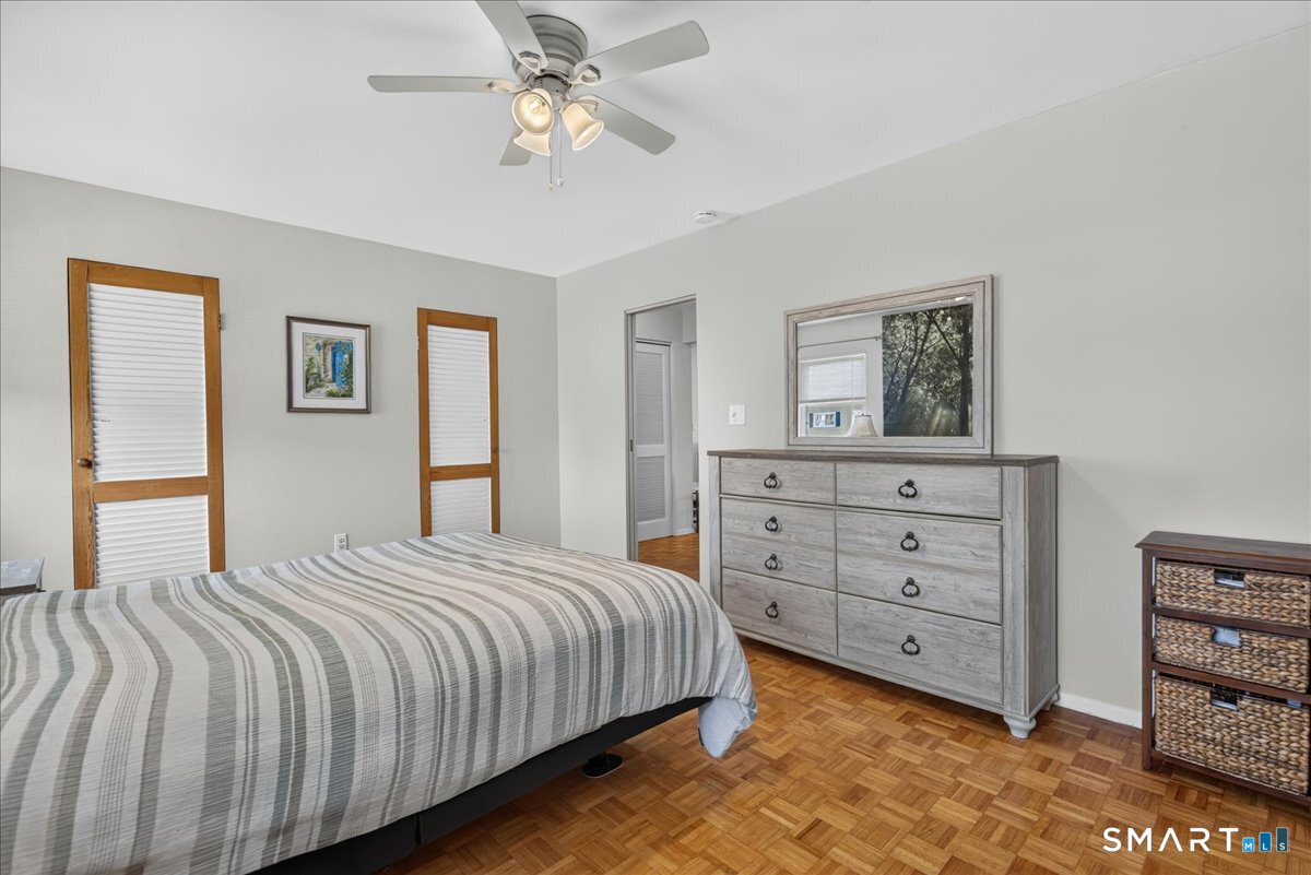 49 East Broadway Milford CT 06460