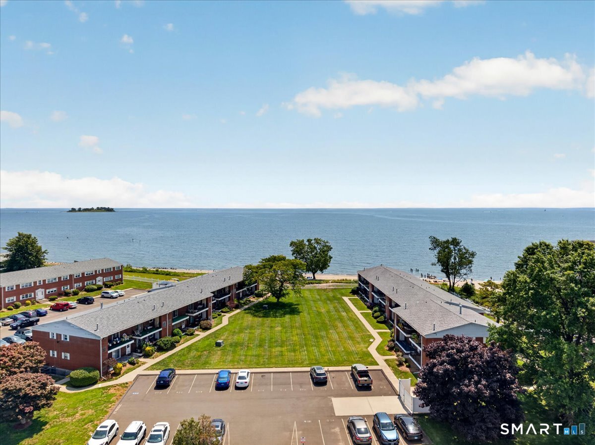49 East Broadway Milford CT 06460