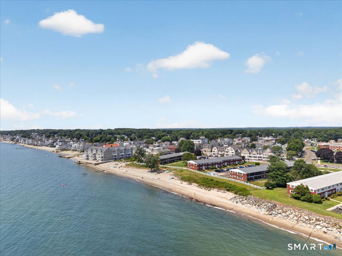 49 East Broadway Milford CT 06460