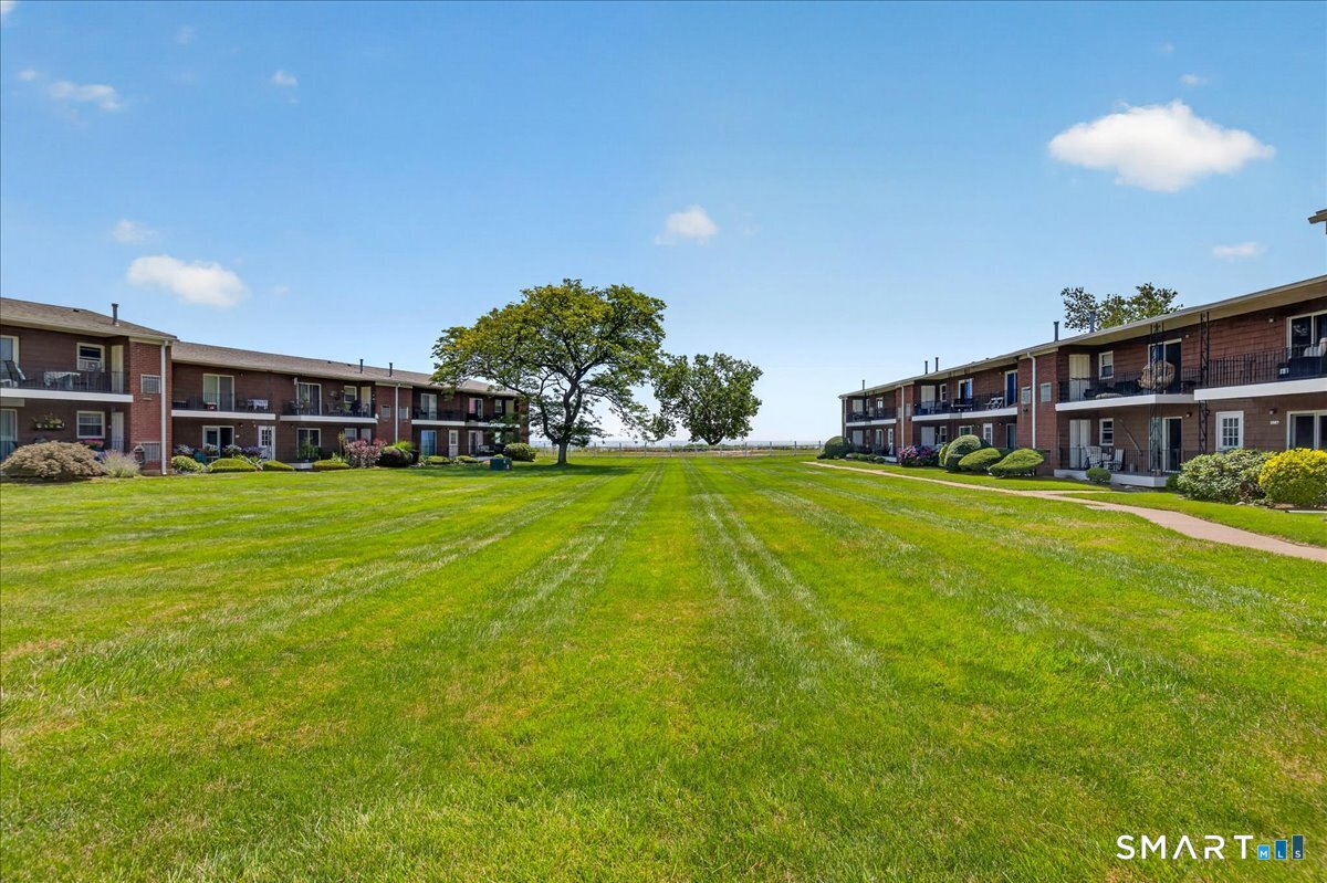 49 East Broadway Milford CT 06460