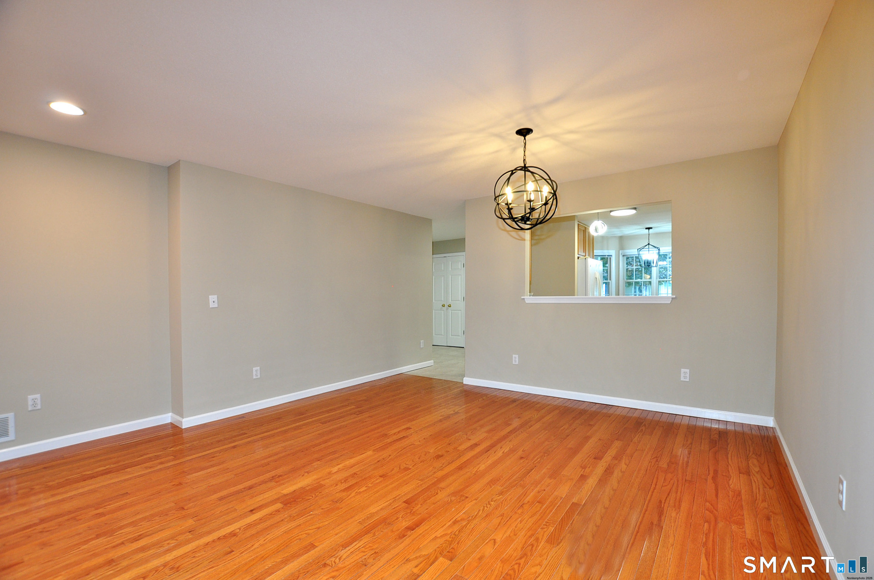241 Kings Landing Windsor CT 06095