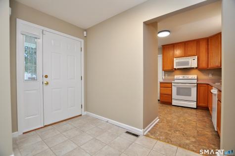 241 Kings Landing Windsor CT 06095