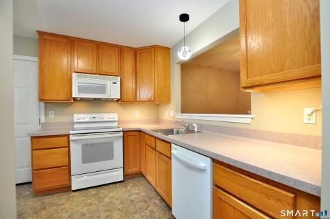 241 Kings Landing Windsor CT 06095