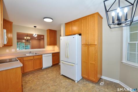 241 Kings Landing Windsor CT 06095