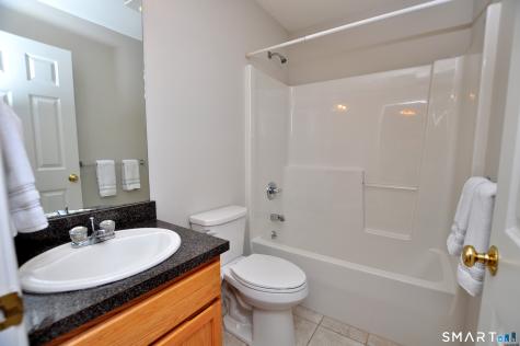 241 Kings Landing Windsor CT 06095