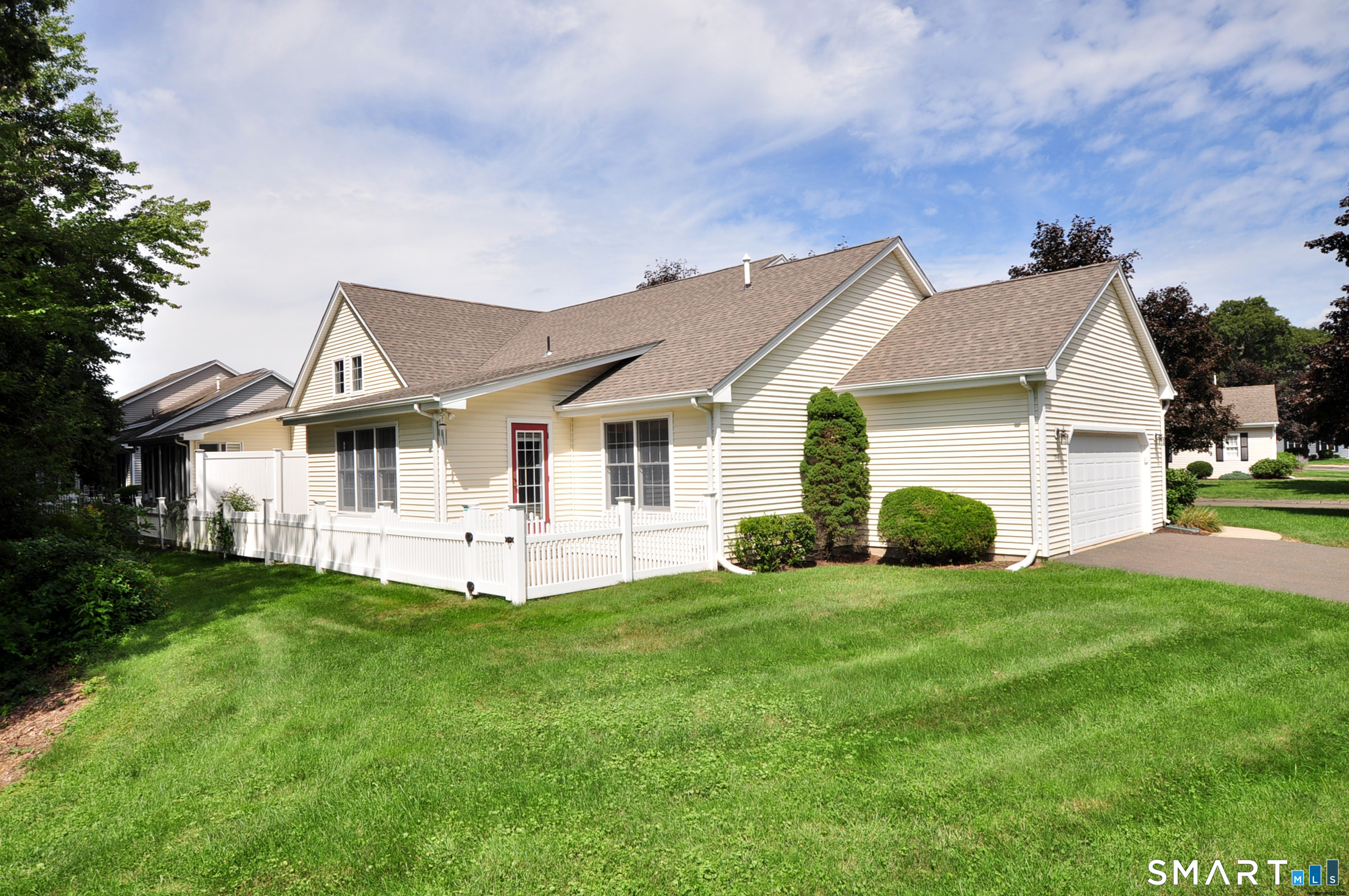 241 Kings Landing Windsor CT 06095