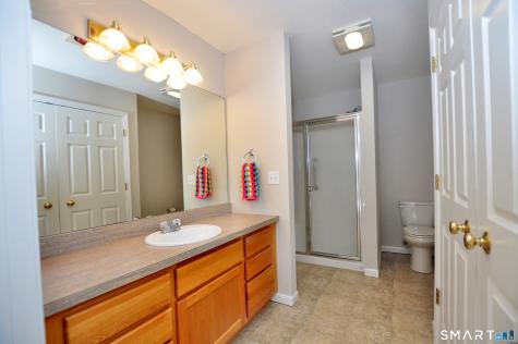 241 Kings Landing Windsor CT 06095