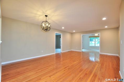 241 Kings Landing Windsor CT 06095
