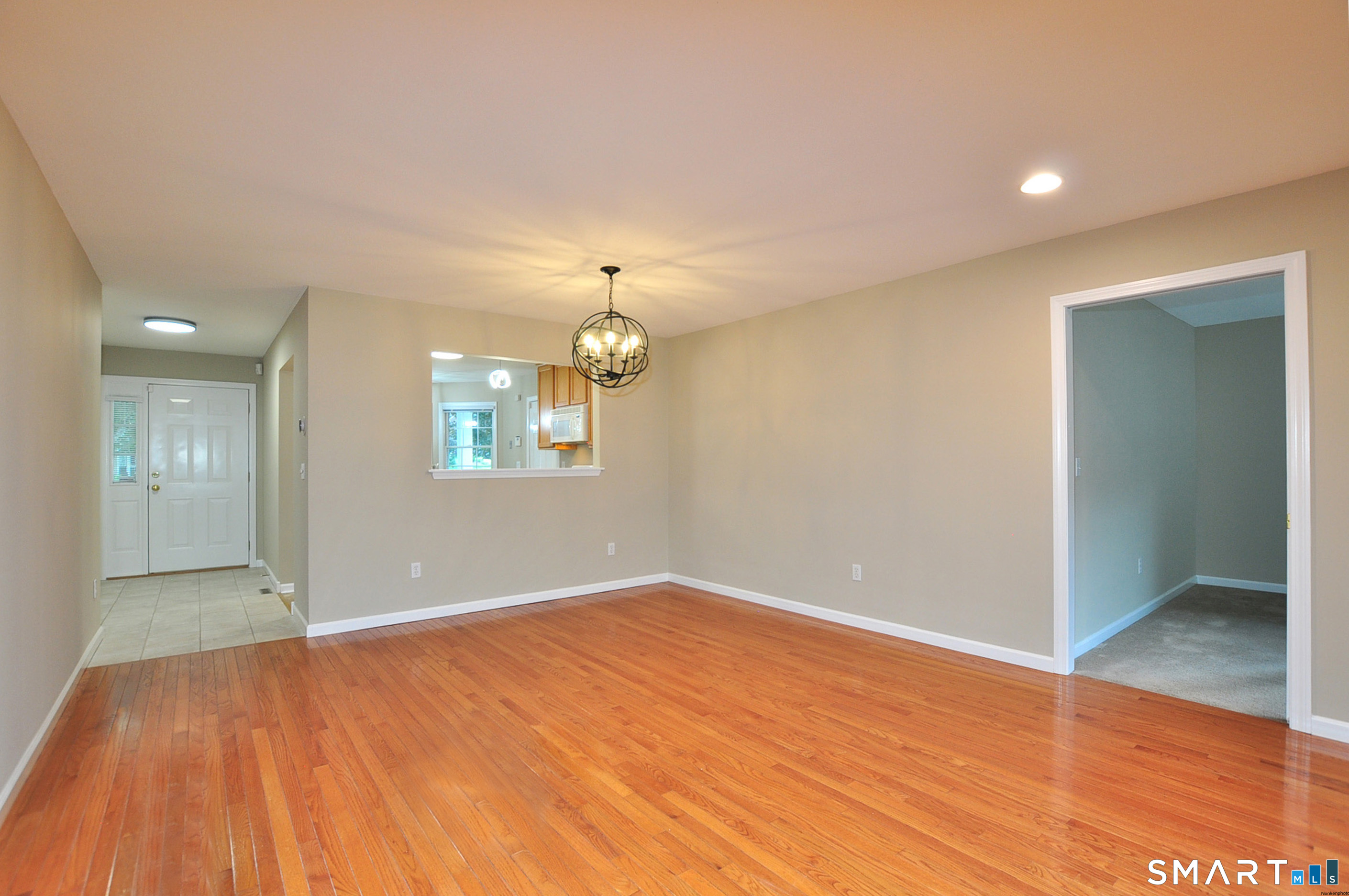 241 Kings Landing Windsor CT 06095