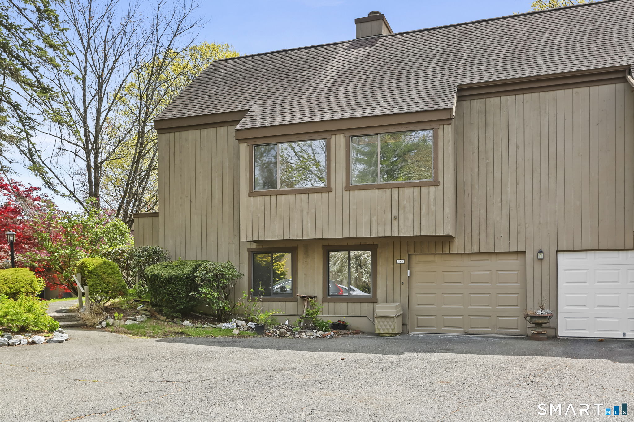 298 Baton Lane Stratford CT 06614
