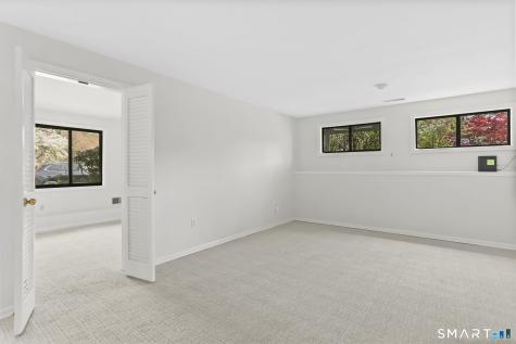 298 Baton Lane Stratford CT 06614