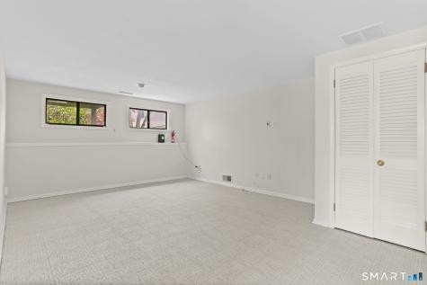 298 Baton Lane Stratford CT 06614