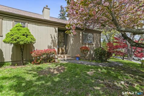 298 Baton Lane Stratford CT 06614