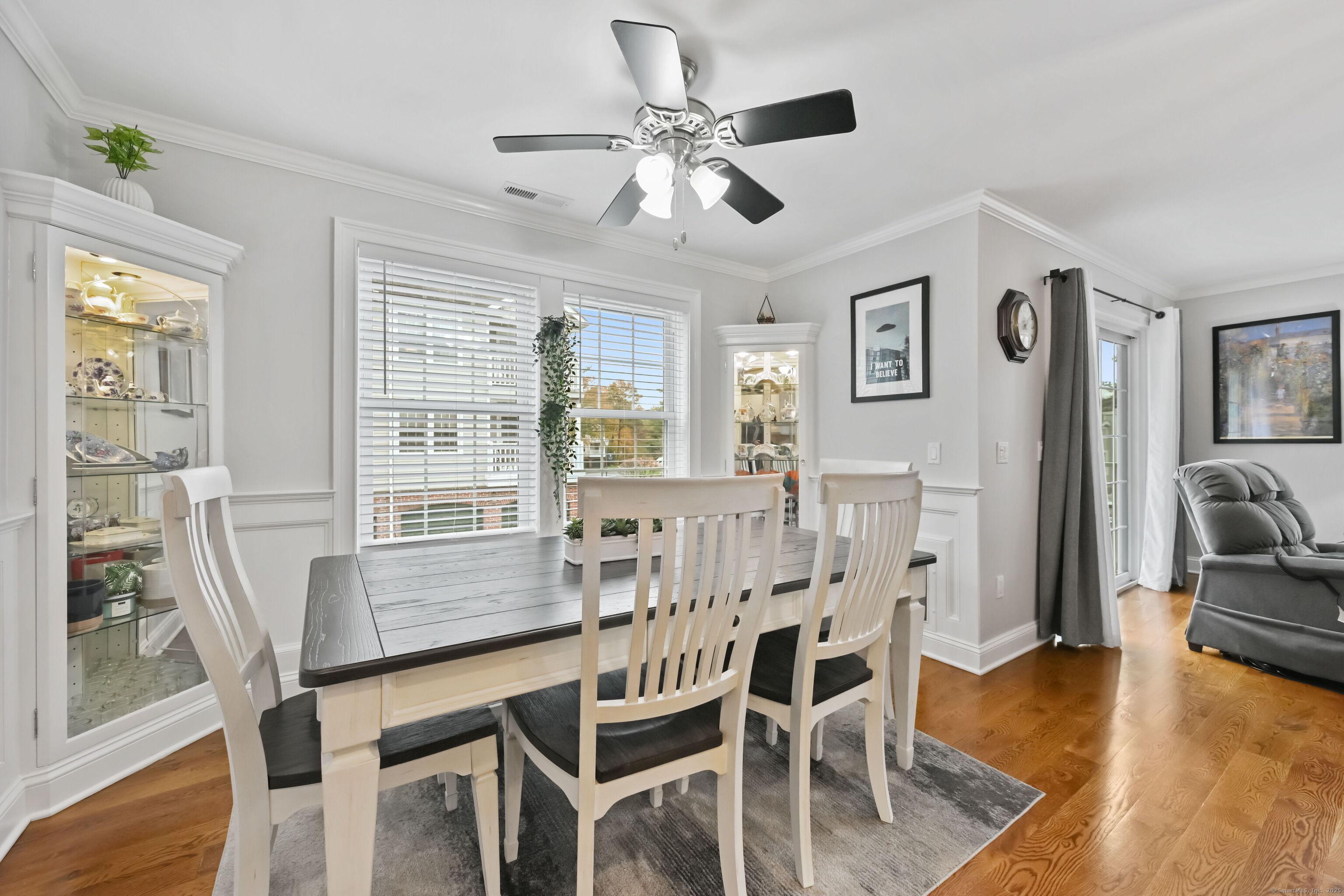 253 Mayfield Drive Trumbull CT 06611