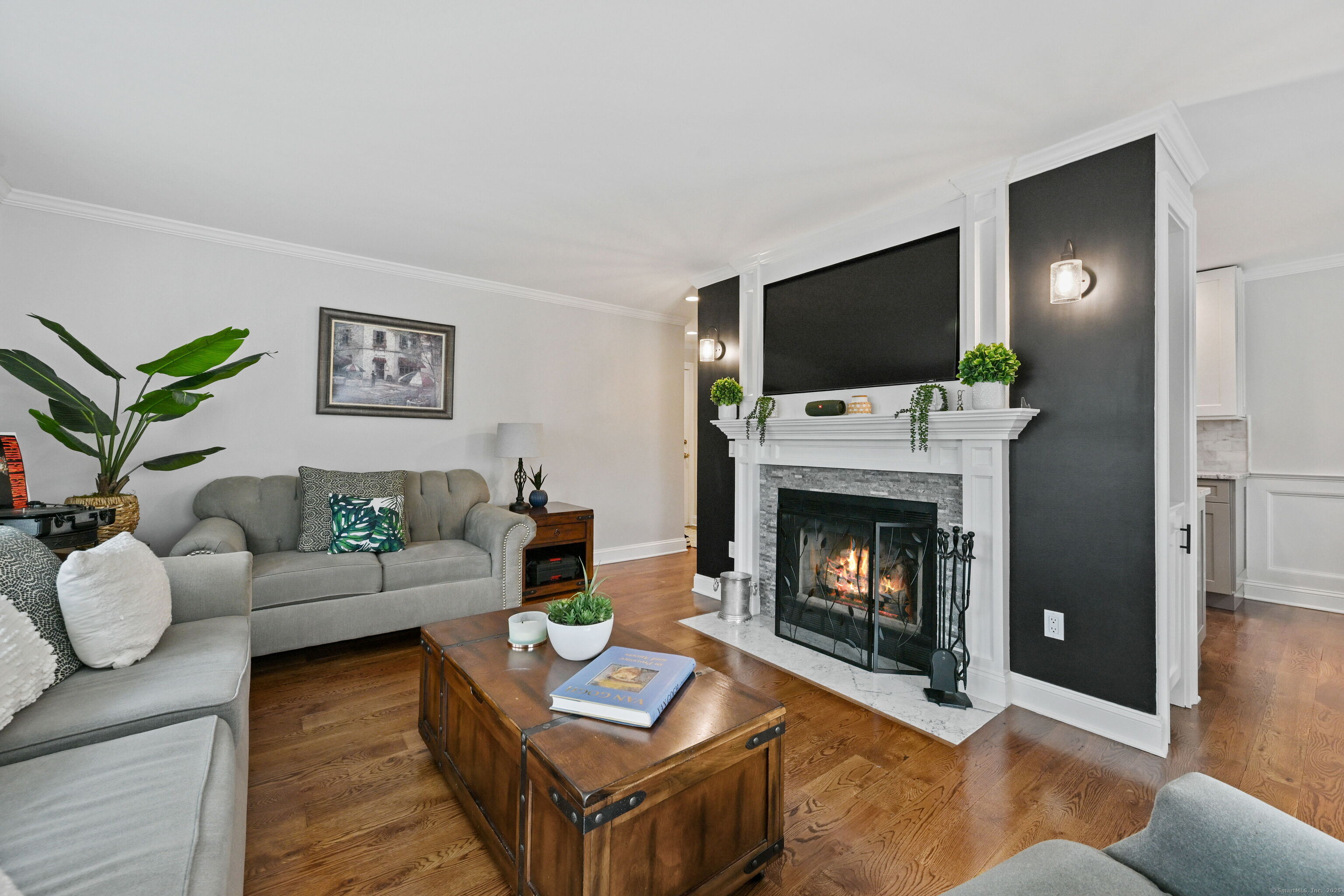 253 Mayfield Drive Trumbull CT 06611