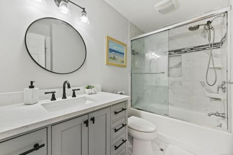 253 Mayfield Drive Trumbull CT 06611