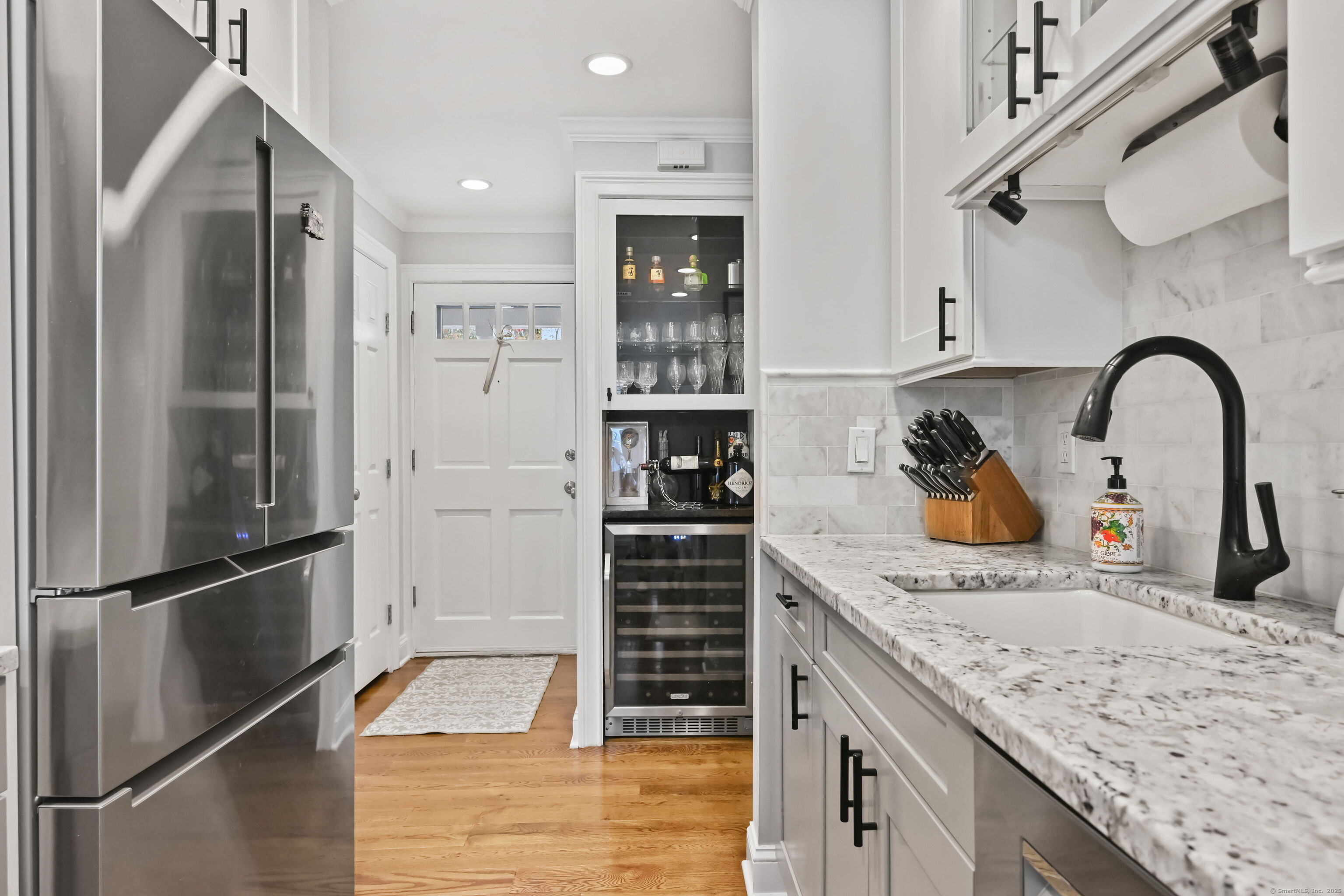 253 Mayfield Drive Trumbull CT 06611