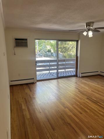 108 Oakwood Avenue West Hartford CT 06119