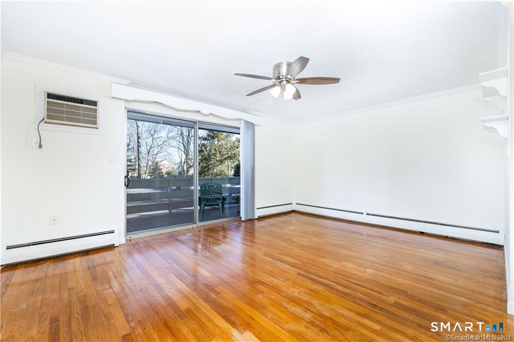 108 Oakwood Avenue West Hartford CT 06119