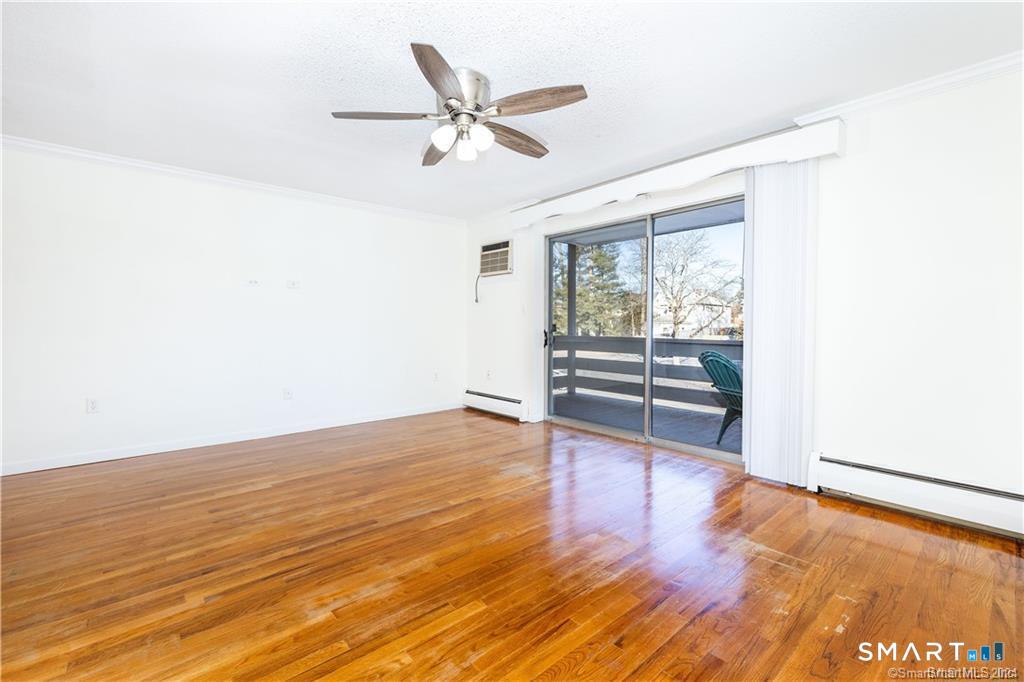 108 Oakwood Avenue West Hartford CT 06119