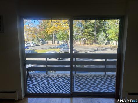 108 Oakwood Avenue West Hartford CT 06119