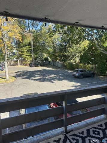 108 Oakwood Avenue West Hartford CT 06119