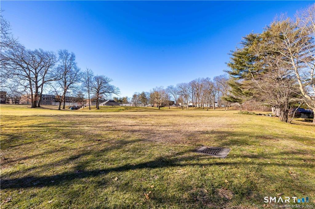 108 Oakwood Avenue West Hartford CT 06119